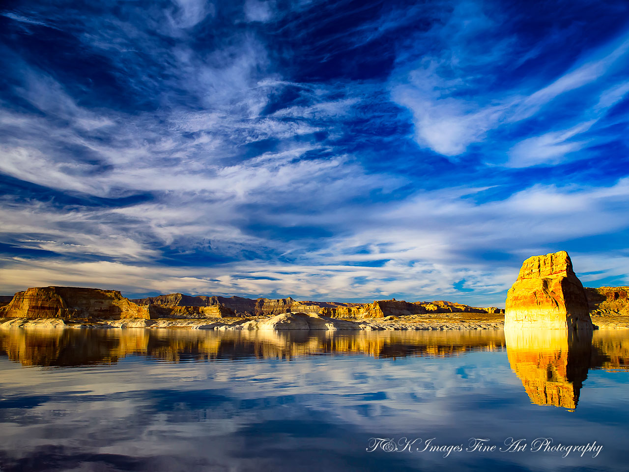 Reflections of Nature Scenes are Stunning and Engaging - T&K