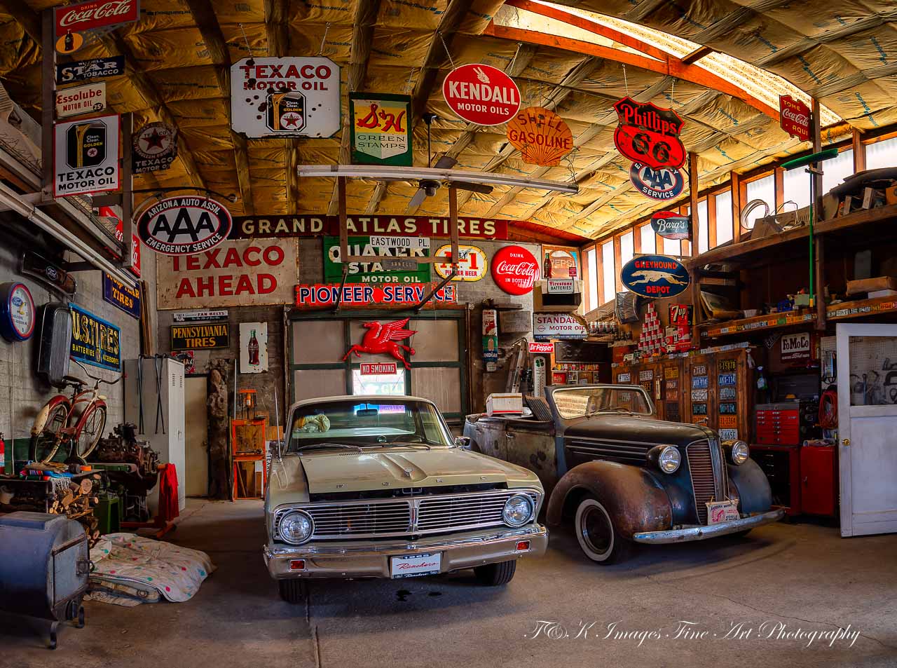 Vintage Texaco Station Garage - Yarnell - Arizona